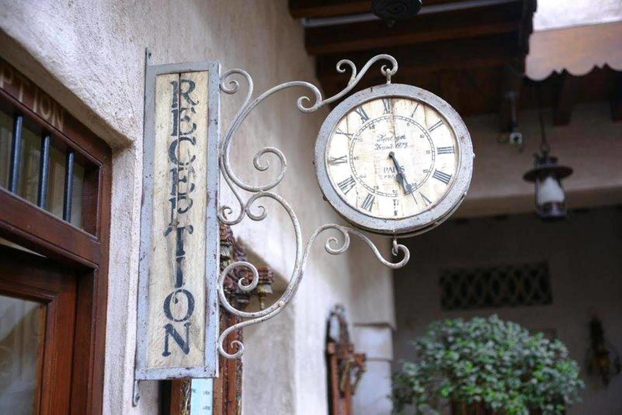 Orient Guest House Dubaï Extérieur photo